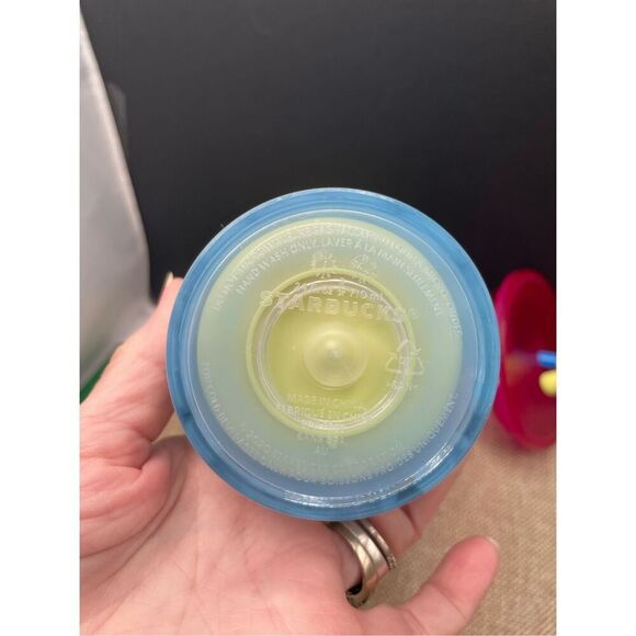 Starbucks 2023 Spring Straw Topper Blue Wave Color blend Changing Tumbler 24 oz - Picture 5 of 7